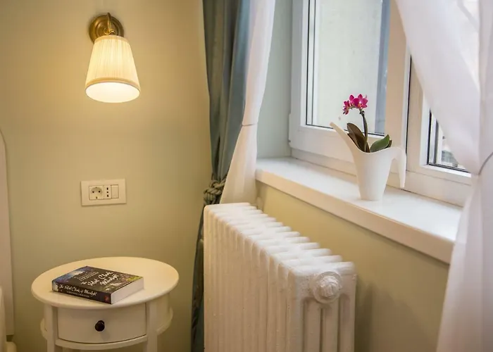 Stylish & Cozy One Bedroom - Adela - Ideal For Long דירה